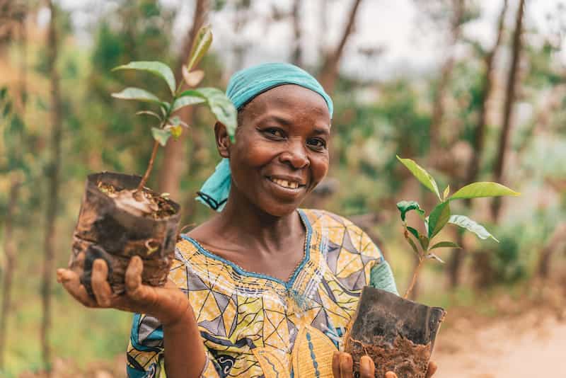 Women play a great role in restoring Rwanda's landscapes
